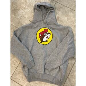 Buc-ees Sweatshirt Mens M Gray Pullover Hoodie Gas Station Beaver Travel Logo